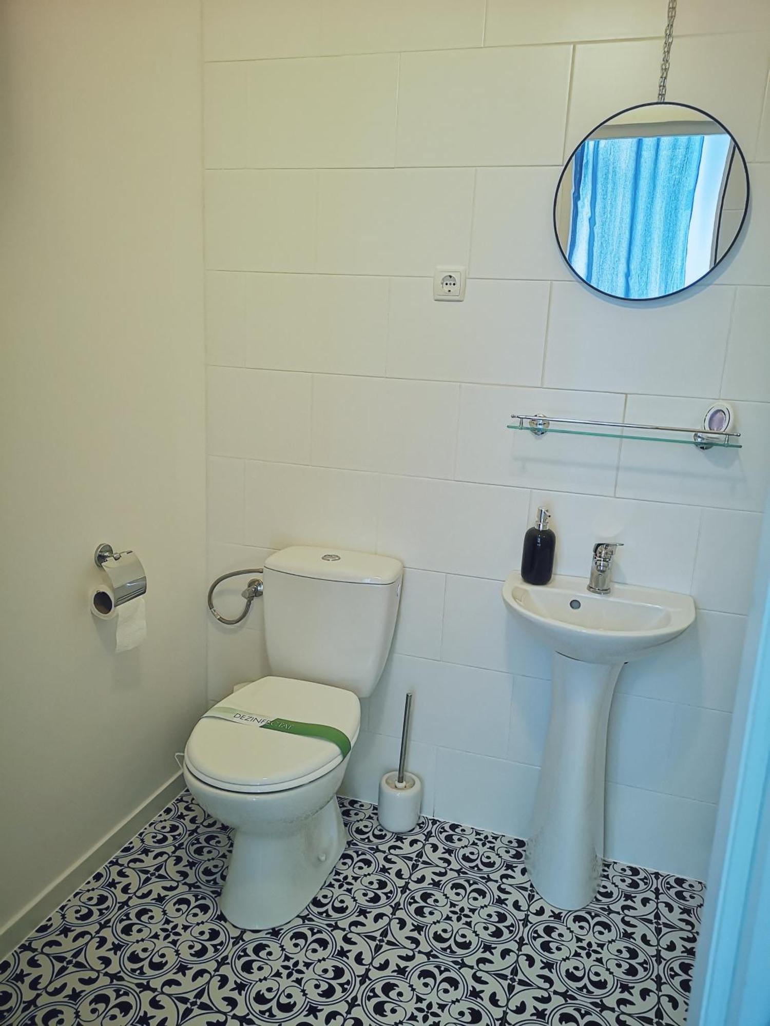 Weisz Apartment-City Center-Free Private Parking,Wifi,Ac Карей Экстерьер фото